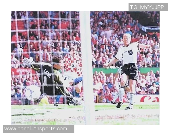 清道夫足球的魅力与战术解析：如何在比赛中发挥关键作用